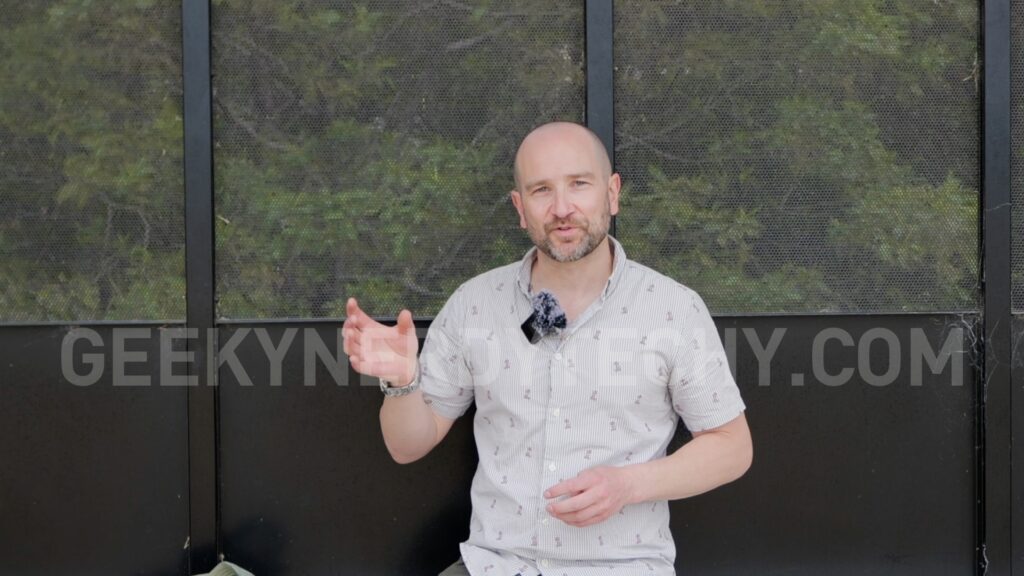 Panasonic LUMIX G9 II Moire 5.7K (300% zoom)