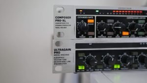 Expander vs Noise Gate for Podcasting