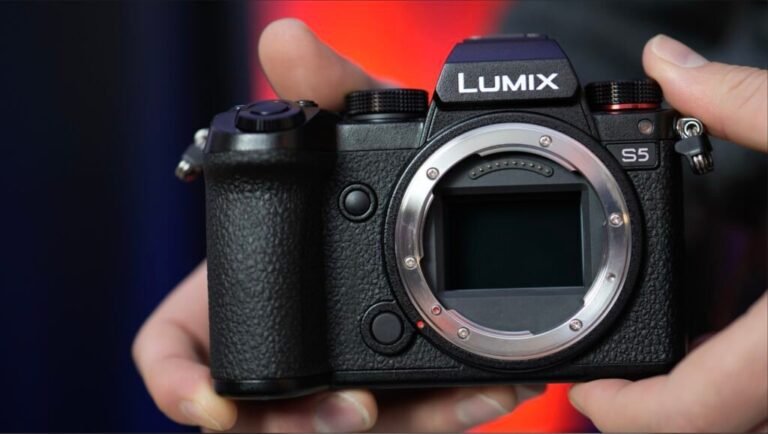Panasonic Lumix S5 Review – Seriously Underrated!