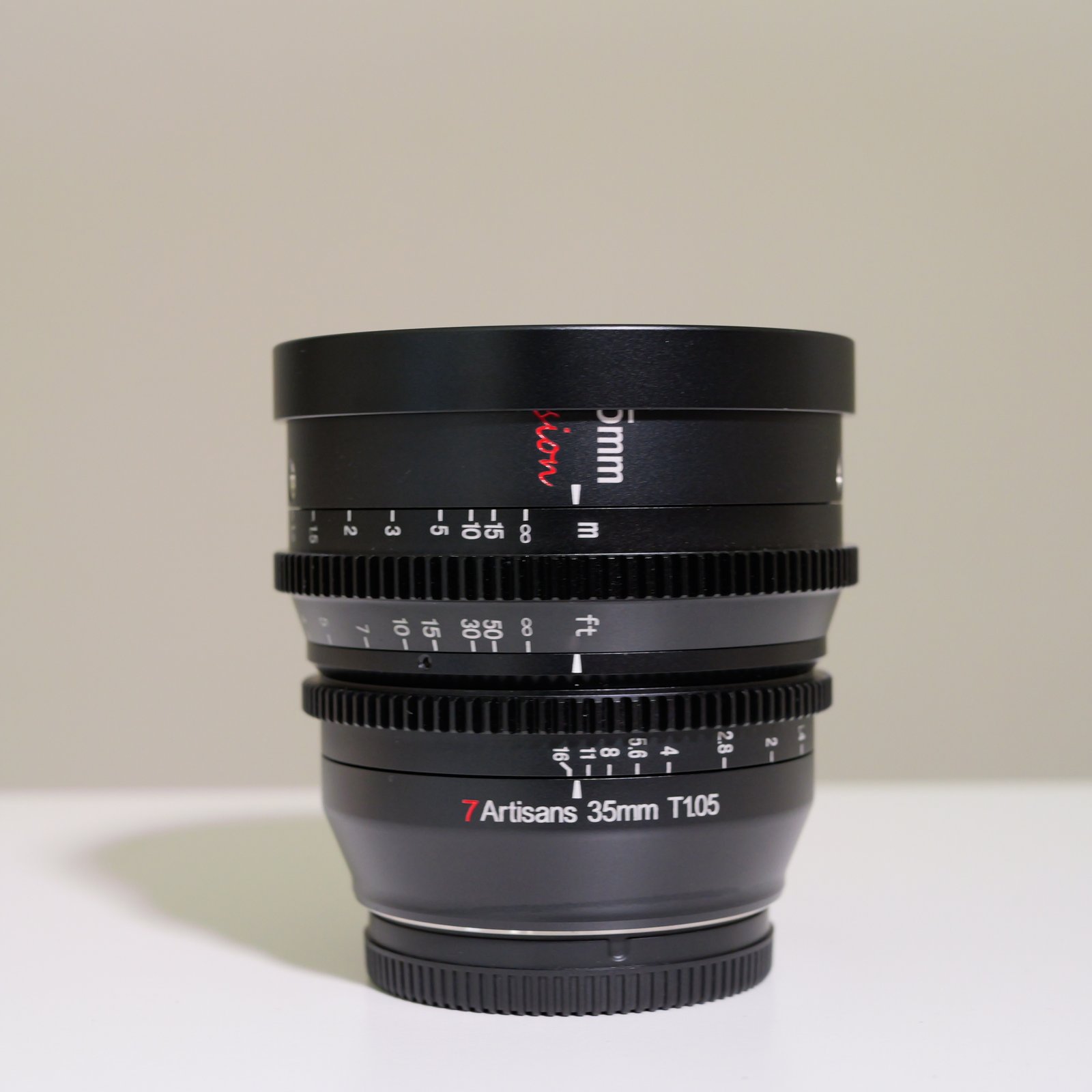 7artisans 35mm T1.05 Manual Focus Cine Lens L Mount