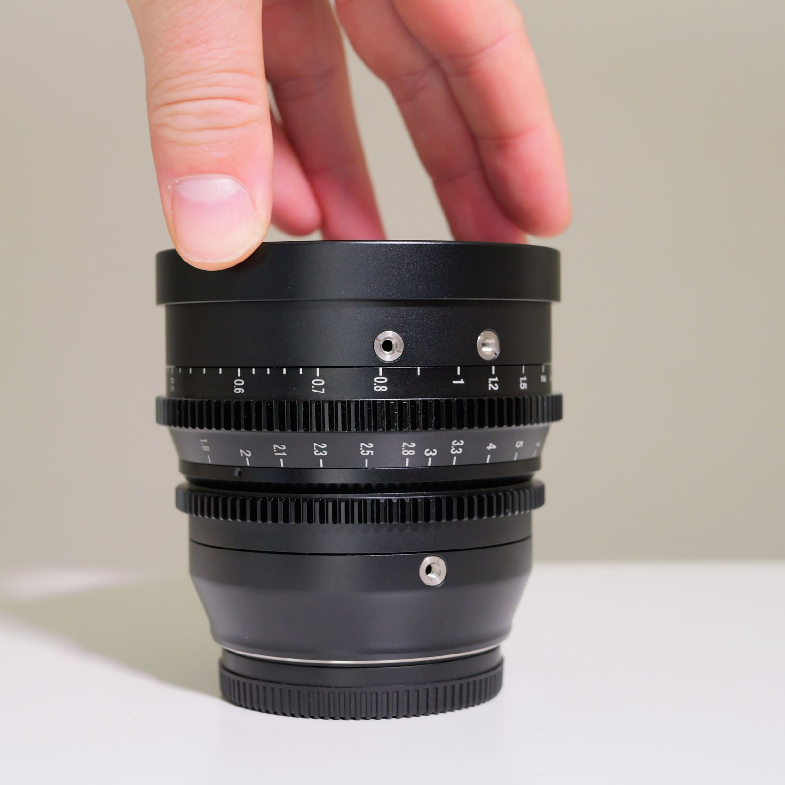 7artisans 35mm T1.05 Manual Focus Cine Lens L Mount - Image 6