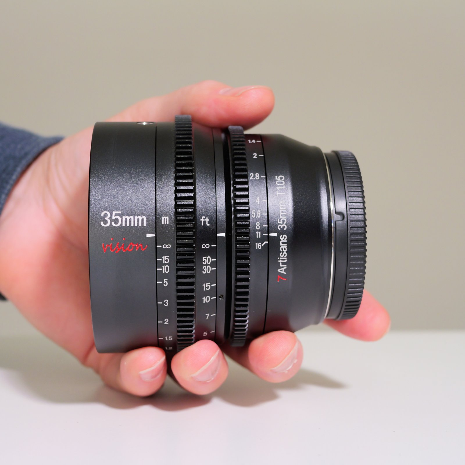 7artisans 35mm T1.05 Manual Focus Cine Lens L Mount - Image 10