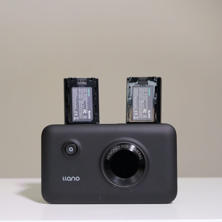 llano 2-in-1 NP-FZ100 Fast Camera Dual Battery Portable Charger for Sony