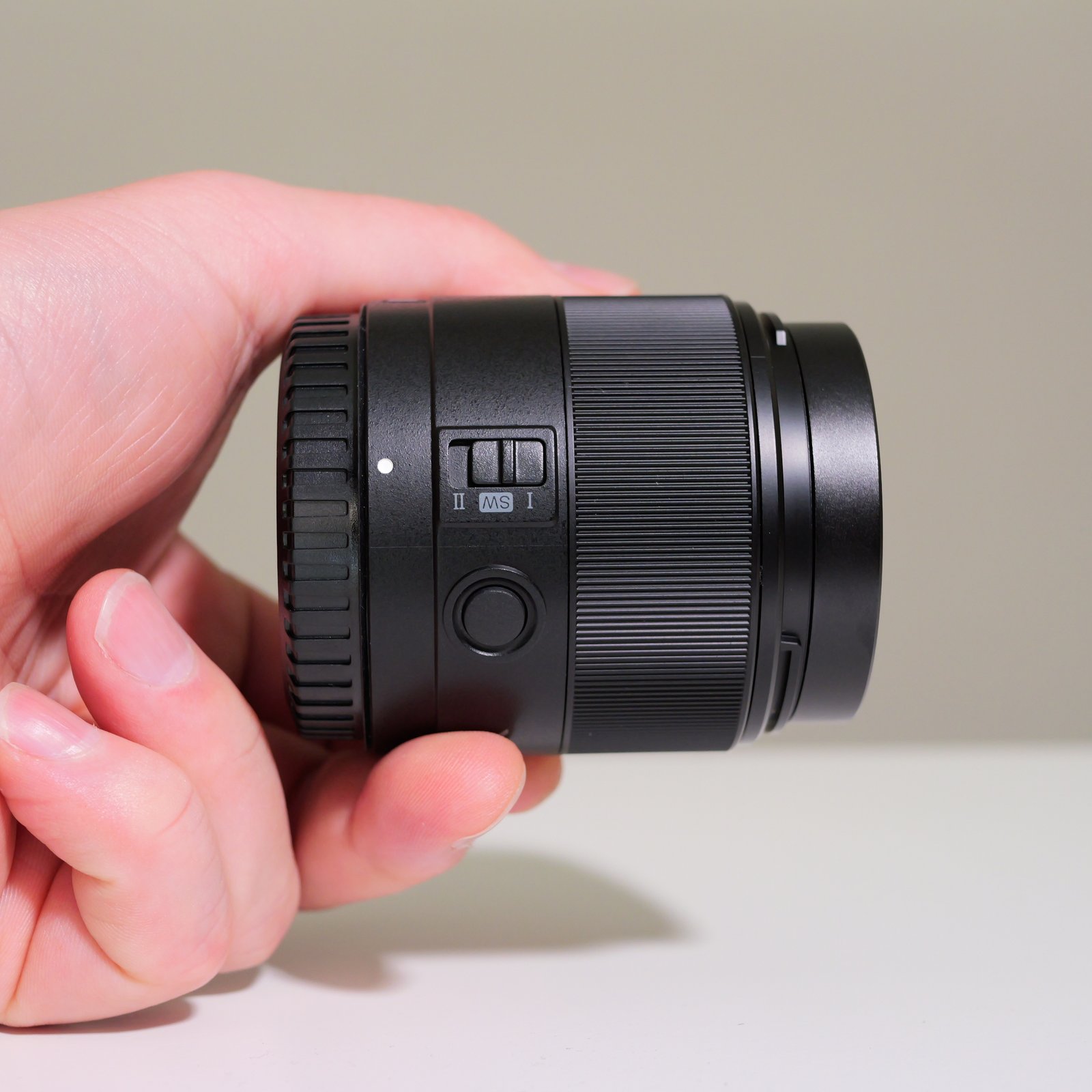 YongNuo YN35mm AF F1.8S DA DSM WL APS-C Lens (E Mount for Sony) - Image 5