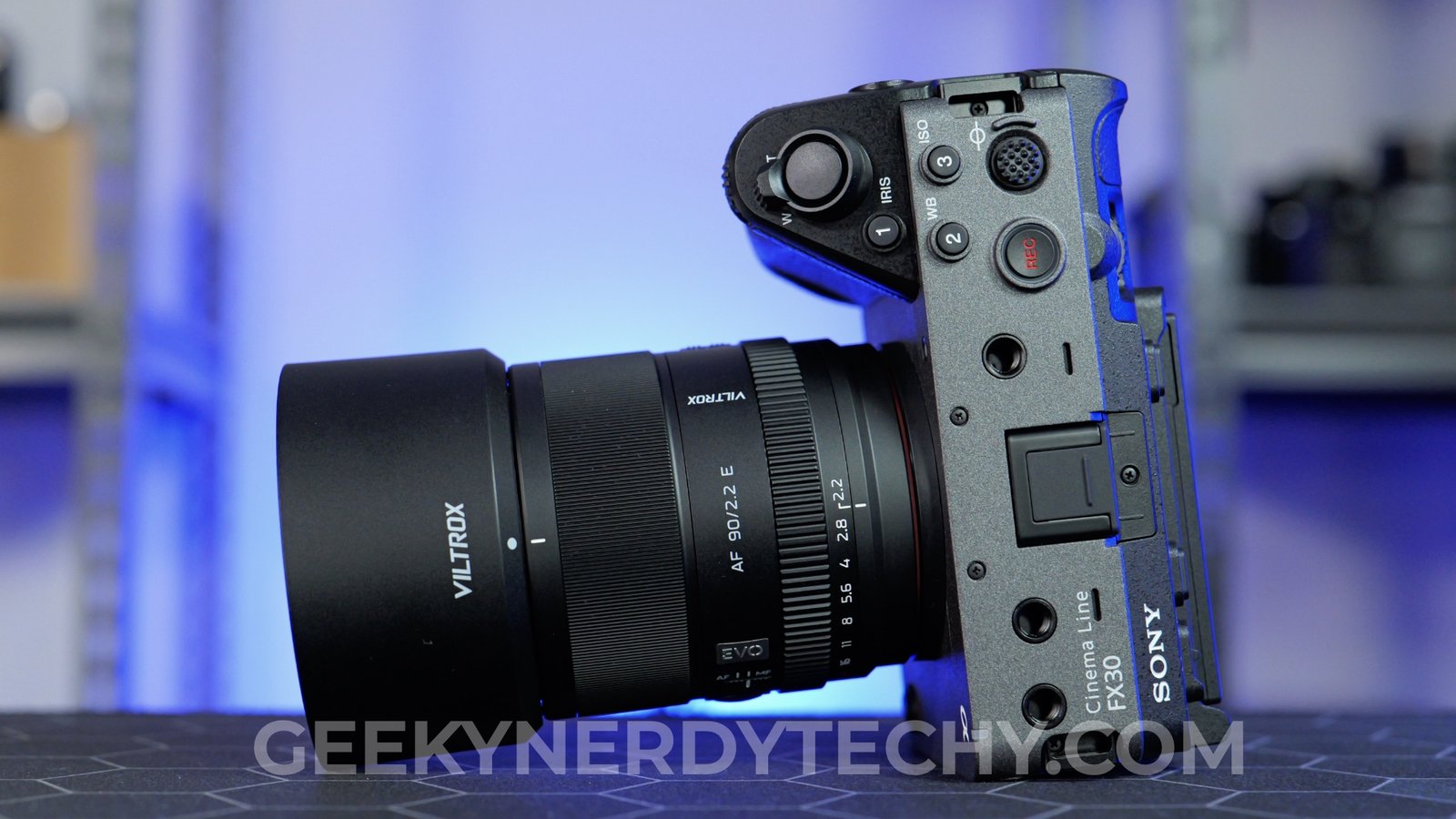 Viltrox 90mm F2.2 Lens Review APS-C